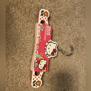 Hello kitty hangers 🎀